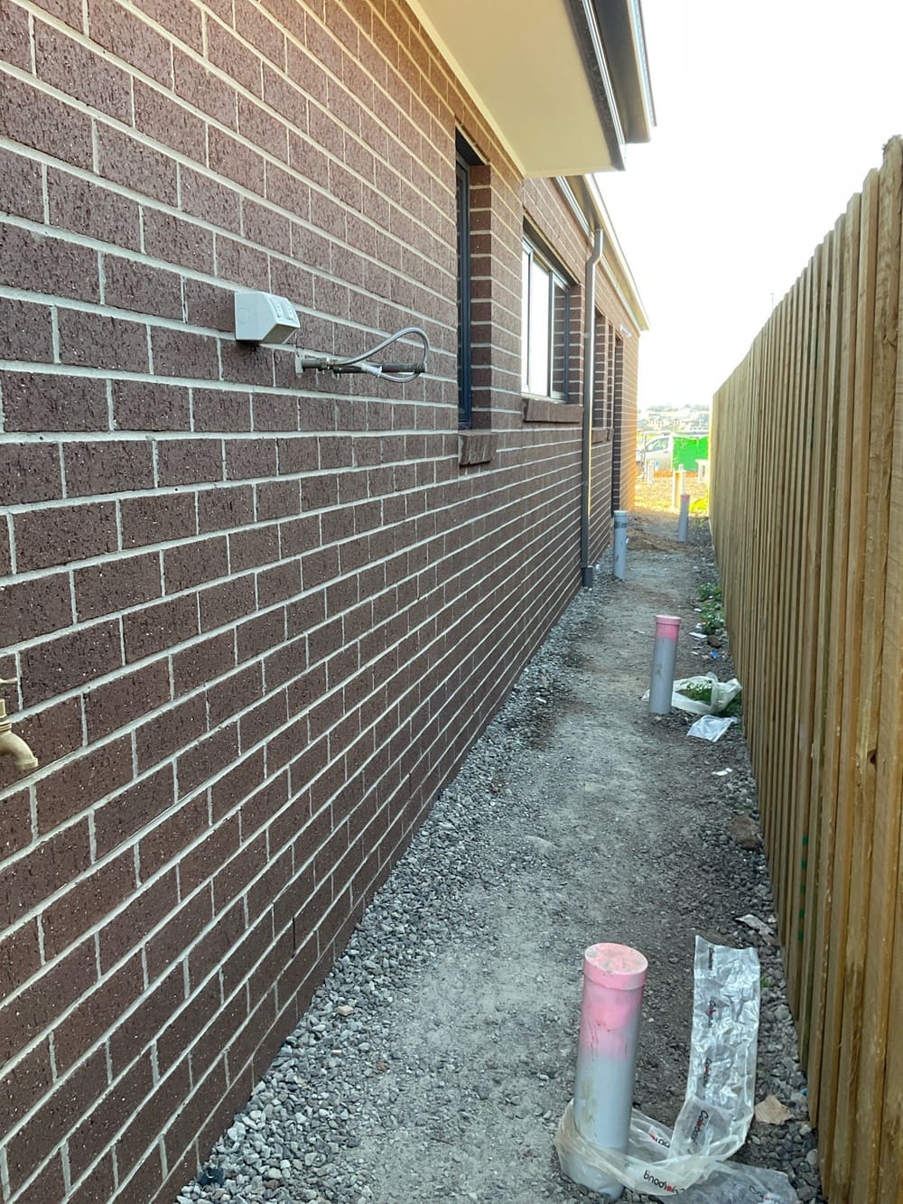Not installed, recorded during a PCI inspection in Aintree